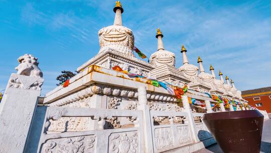 中国内蒙古呼和浩特大召寺佛塔经幡延时摄影