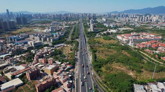 无人机航拍城市道路景观