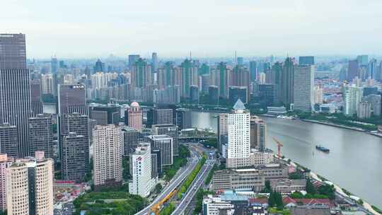 上海市黄浦江城市地标南浦大桥车流江景河流