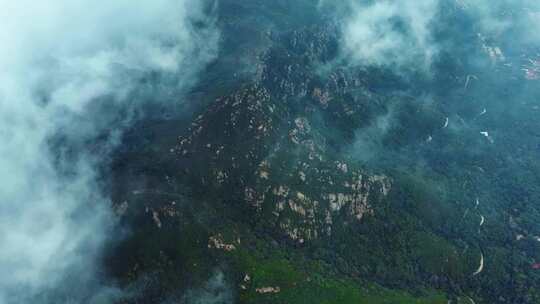 云雾山峰航拍山脉自然大山风景