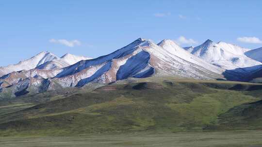 扎陵湖雪山