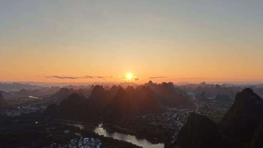 广西桂林山水日出桂林山水风光航拍