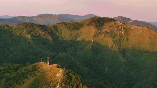 秦岭山峰森林山峦晚霞朝霞日出山脉大山