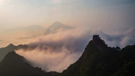 11K112富士中画幅箭扣天梯日出云海延时