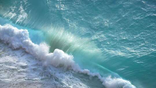 波涛汹涌的海浪 翻滚的海浪 大海海浪