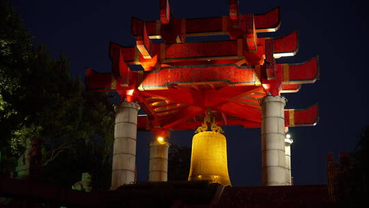 武汉标志建筑黄鹤楼公园夜景