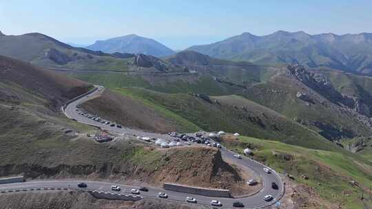 航拍新疆伊犁伊昭公路风景