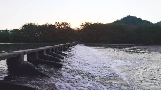 航拍丽水缙云仙都风景区鼎湖峰景点自然风光