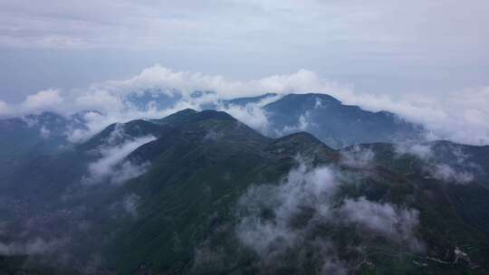 山川高山云海航拍