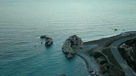佩特拉·图·罗米欧或阿芙罗狄蒂的岩海堆栈