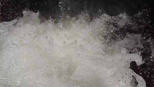 瀑布水流实拍视频素材