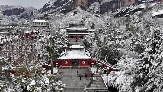 龙虎山正一观雪景全景视频素材模板下载