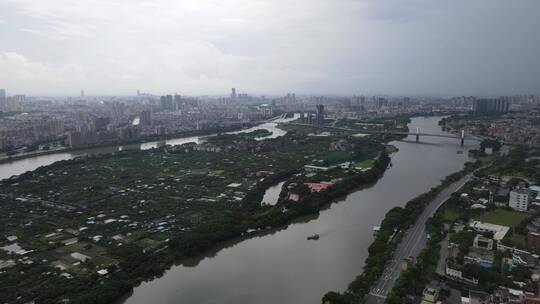 大雨将至的东江