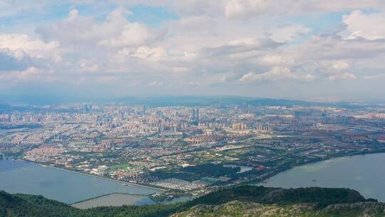 昆明西山公园凌虚阁航拍昆明市城市全景