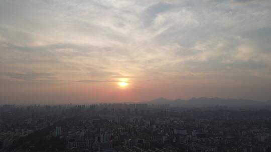 航拍城市日落晚霞夕阳西下