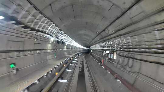 地铁隧道穿梭固定镜头视频素材模板下载