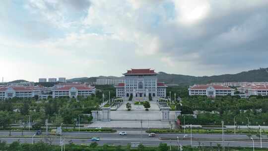 厦门大学航拍校园建筑风光学校风景教学楼