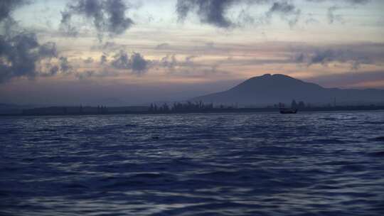 海面波浪