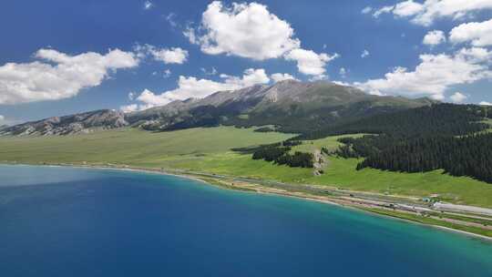 新疆赛里木湖草原湿地自然风光航拍