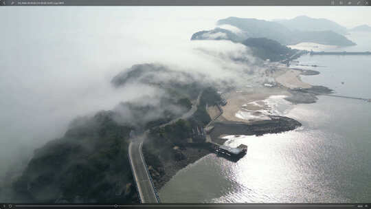 沿海公路及山峦云雾航拍