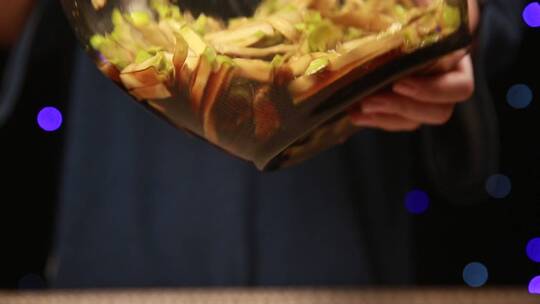 酸菜罐泡菜坛子腌制榨菜咸菜视频素材模板下载
