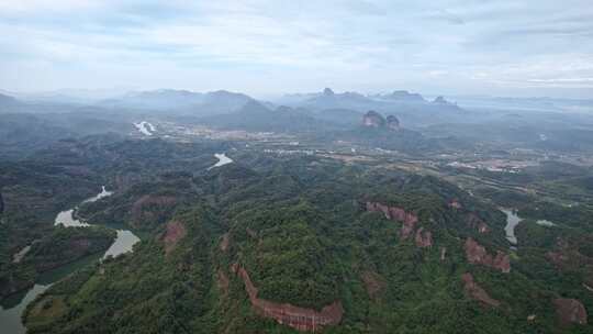 航拍韶关丹霞地貌 丹霞山阳元峰长老峰景区