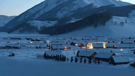 新疆冬季旅游 禾木冬天 村庄 禾木雪景视频素材模板下载