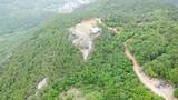 航拍大山风景 飞行基地高清在线视频素材下载