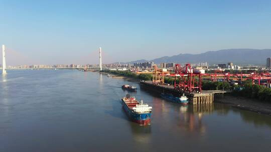 九江港及长江风景航拍视频