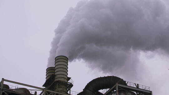 工厂烟囱浓烟滚滚大气空气污染环境保护题材视频素材模板下载