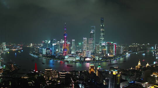 4K上海外滩夜景航拍上升