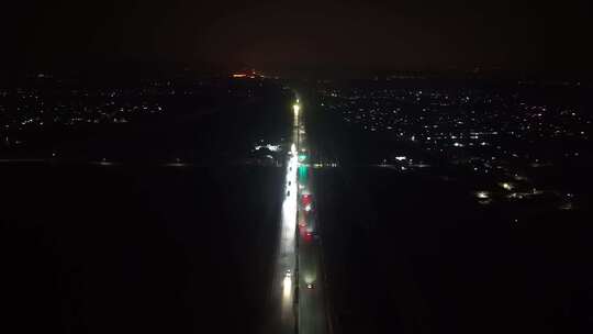 航拍 夜景 过年 年味 年末 夜晚 道路 车辆