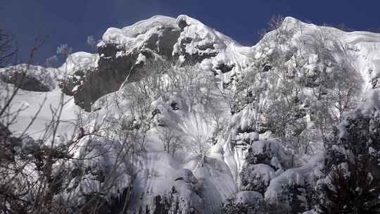 冬天雪山