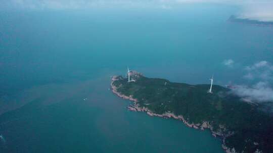 福建霞浦海边风车云海风景航拍