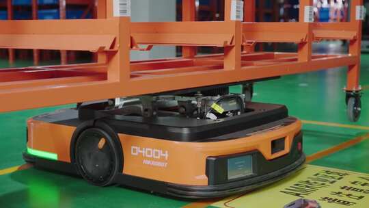 AGV智能搬运机器人工作场景仓库运输物料