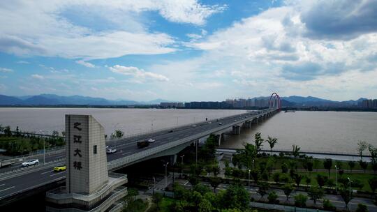 杭州_之江大桥航拍_日景视频素材模板下载