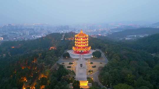 绵阳市富乐山夜景航拍绵阳古建筑塔夜景环绕