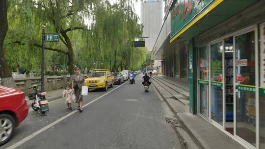 穿越杭州萧山老城区的街道