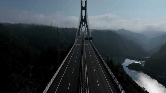 云雾里高速大桥
