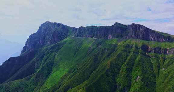 云南自然风光大山山上景观高山峡谷