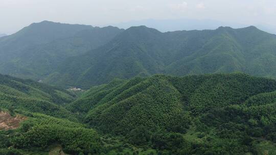 航拍浙江桐庐农村山区