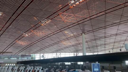 空旷的北京首都国际机场航站楼视频素材模板下载
