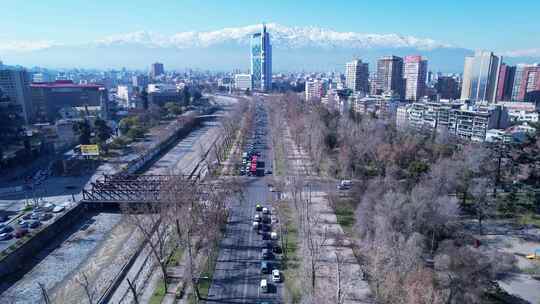 智利首都圣地亚哥市中心，南美洲国家。