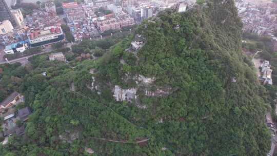 航拍广西柳州马鞍山公园