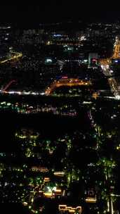 竖版航拍山东济南城市夜景老城区夜景