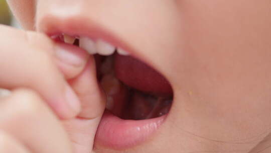 口腔儿童牙齿