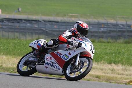 车舞飞舞 炫酷 合奏 公路 宣传片 纪