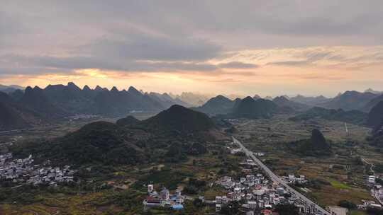 广西桂林山水日出风光航拍