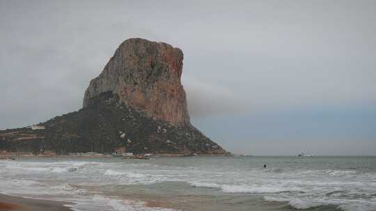 Calpe海滨和Penon de Ifach，科斯塔布兰卡，西班牙