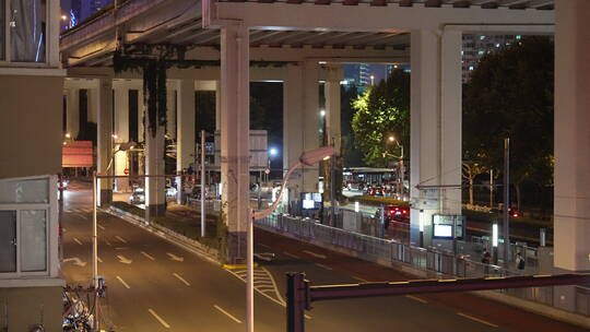 延安西路高架夜景